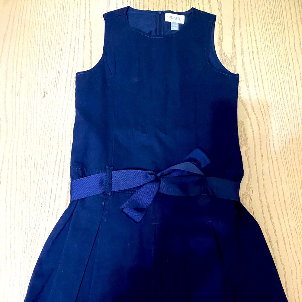 Children’s Place girl uniform dress 6x/7.